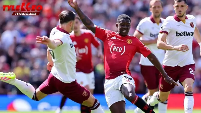 Kobbie Mainoo trong đội hình Manchester United vs West Ham